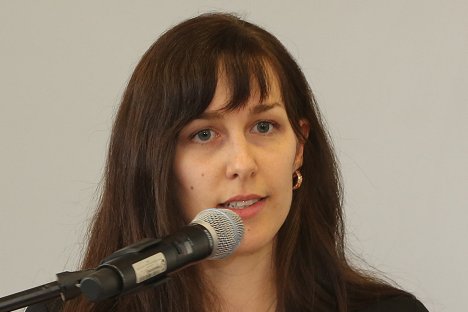 Anna Knoll